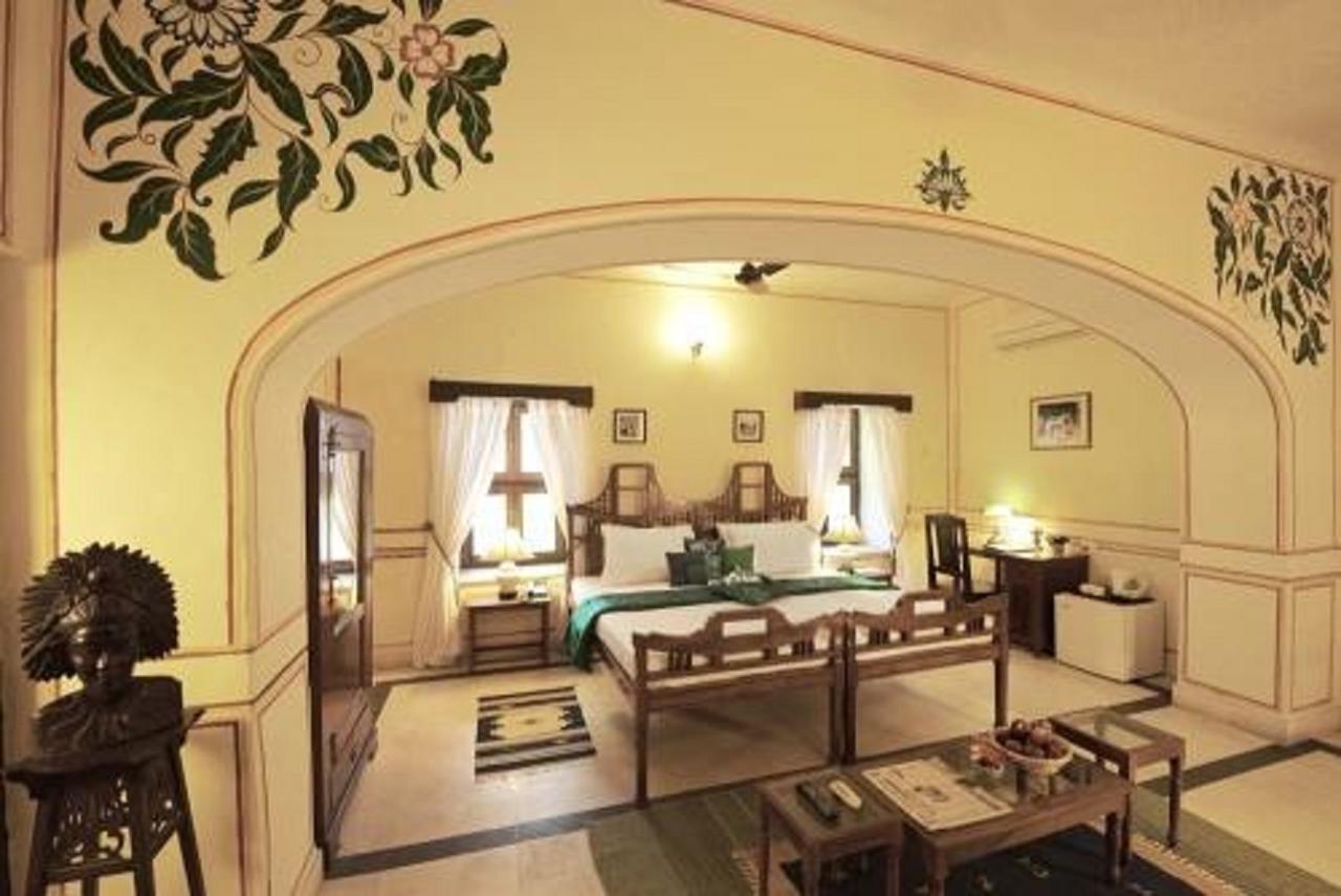 Roop Vilas Palace Nawalgarh Exterior photo